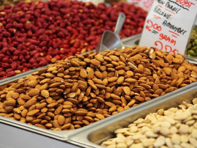 Comparatif boissons isotoniques en poudre vs prêtes à boire